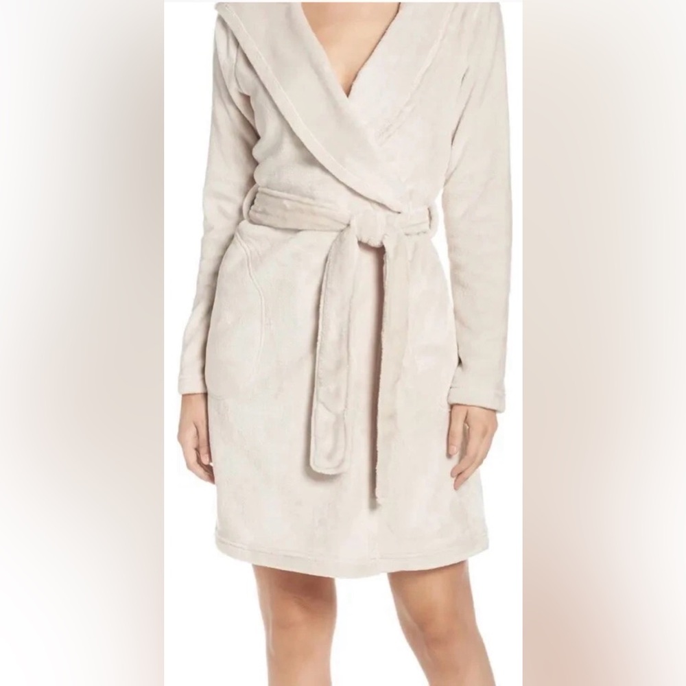 Ugg Miranda Hooded Ivory Cream Robe Size Large - Picture 2 of 9